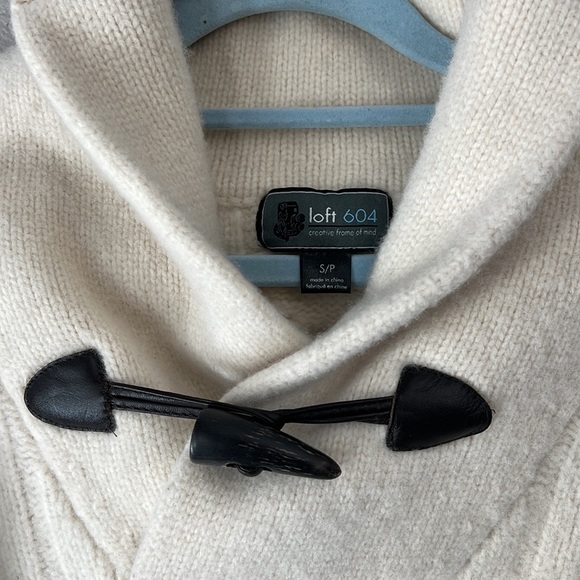 Loft 604 Men’s Natural Cable Wool High Collar Pullover Sweater Small - Picture 3 of 9